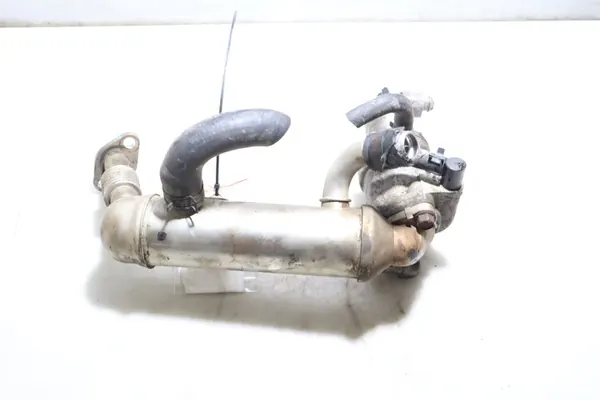 EGR Venttiili Kierrätys Hyundai i20 I Lift 1.1CRDI OEM image 2