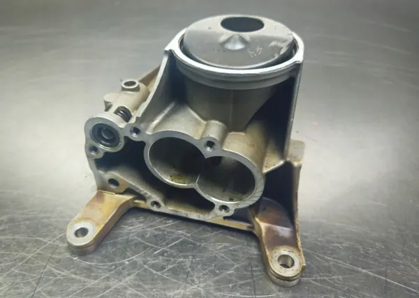 Bomba de aceite Peugeot OEM V757601280 para 1.4/1.6 VTI image 3