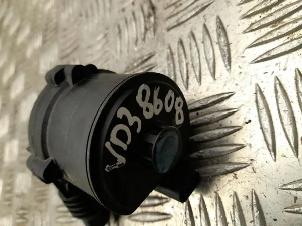 Pompe à eau BMW OEM 5A03F46 - État utilisé image 3