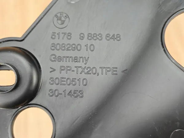 Strålkastartätning Höger Fram BMW G26 G22 G23 OEM 9883648 image 7