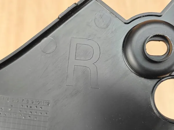 Strålkastartätning Höger Fram BMW G26 G22 G23 OEM 9883648 image 8