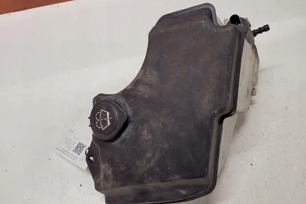 Pesunesteen Säiliö BMW 3 (E46) 2.0L Diesel image 3