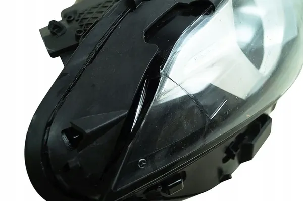 Rechter Voorlamp Mercedes A-Klasse W177 image 2