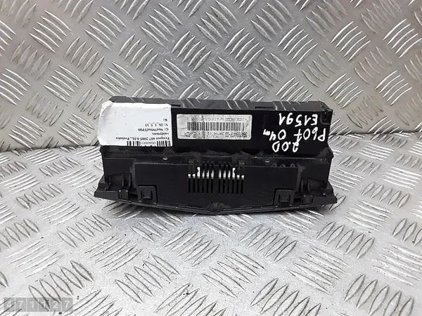 Module de contrôle de climatisation Peugeot 607 96479944tp00 image 4