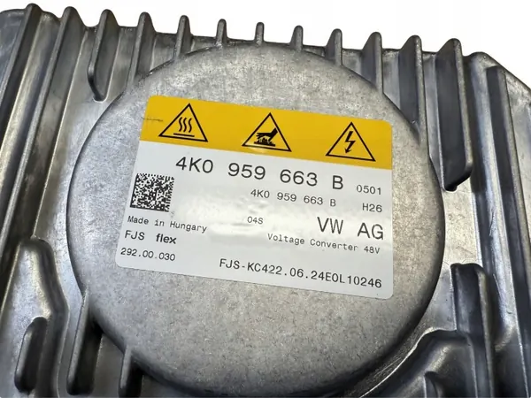 Convertidor de voltaje Audi OEM 4K0959663B - Usado image 4