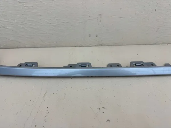 AUDI A3 Rivestimento Paraurti Anteriore 8Y0807110 image 3