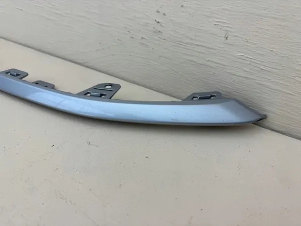 AUDI A3 Rivestimento Paraurti Anteriore 8Y0807110 image 6