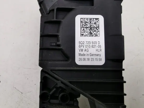 Volkswagen T-Roc 2018 Gaspedal OEM 5Q2723503D image 6