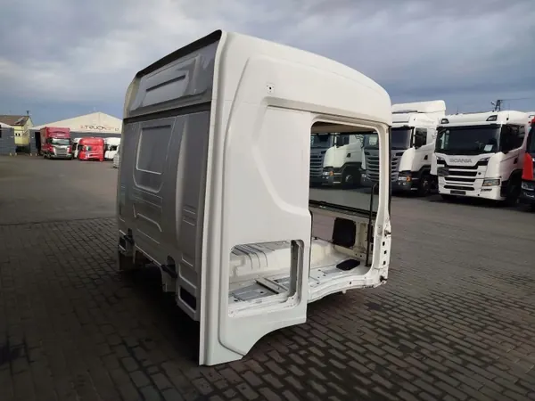 Cabina nua Scania R NTG - OEM R NTG Usado image 4