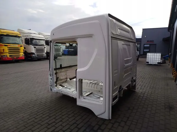 Cabina nua Scania R NTG - OEM R NTG Usado image 5