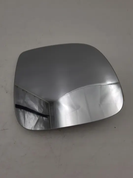 OEM 212834332 Oikea peililasi VW Touareg II:lle image 2