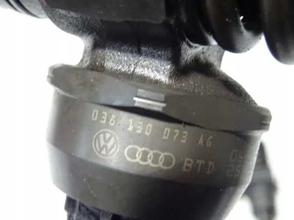 Brandstofpomp OEM 038130073AG voor VW Touran 1.9 TDI image 7