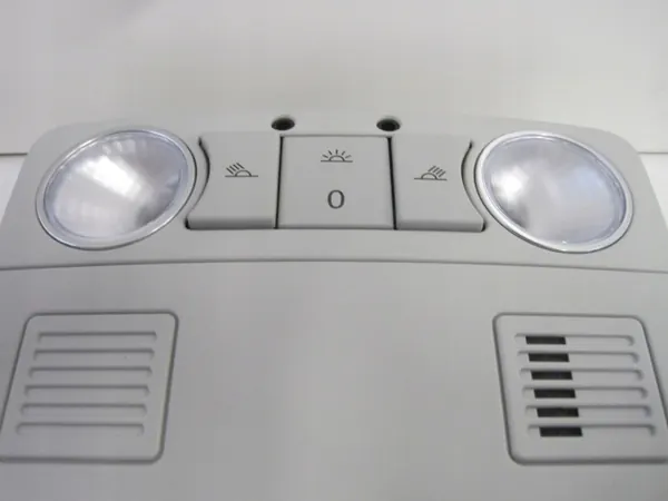 Kabinivalo OEM 1K8947105CD VW Tiguan Scirocco:lle image 3