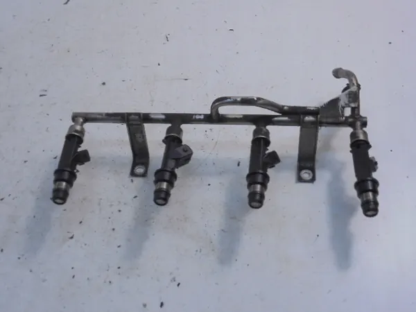 Rail d'injection Opel Astra G OEM 25317316 image 5