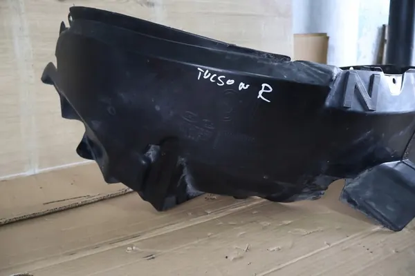 Hyundai OE 86812-2E000 Front Right Wheel Arch image 2