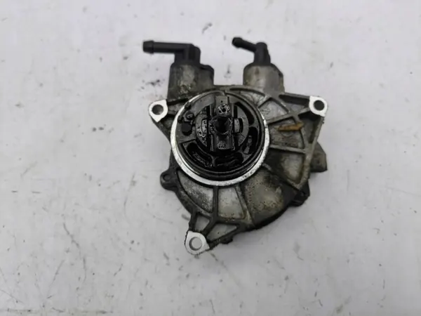 Tyhjiöpumppu OEM 9140300110 Opel Antara 2.2L Dieselille image 2