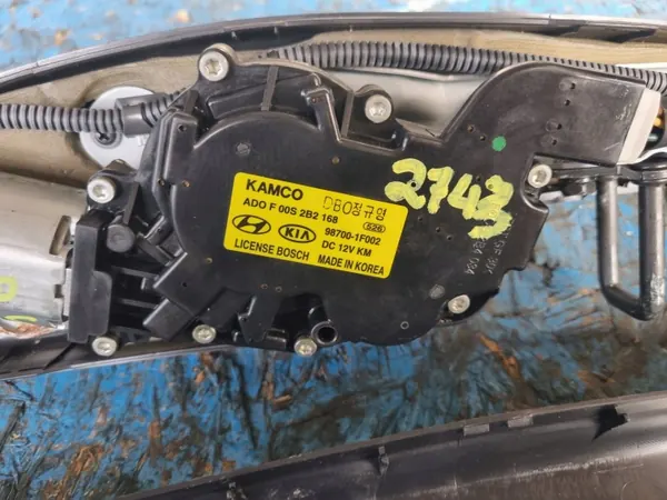 Kia Sportage II 04-10 achterruitenwissermotor OEM 98700-1F000 image 3