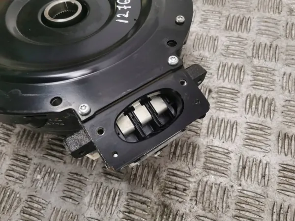Moteur électrique Renault Austral 2023 OEM 290A04PM0D image 9