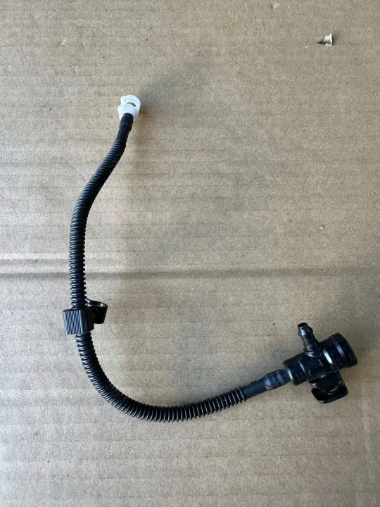 OEM 8W9955975 Takaikkunanpesulanka Audi Q5 Q7 Q8:lle image 2