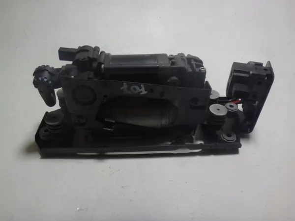 Compresseur suspension air OEM 6794465 pour BMW image 5