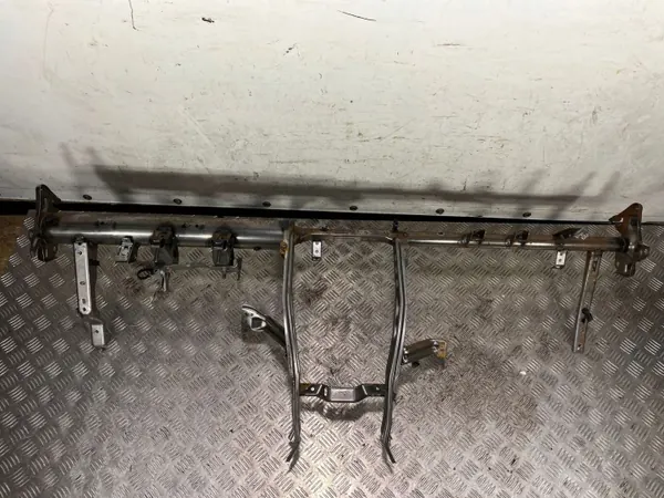 Suzuki Vitara Dashboard Versteviging OEM FBZ17845 image 2