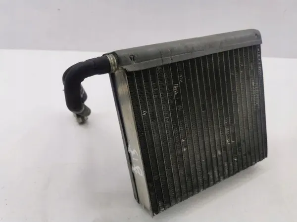 AC-höyrystin OEM 1718300184 Mercedes-Benz B-luokalle image 6