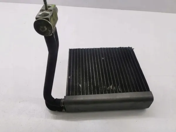 AC-höyrystin OEM 1718300184 Mercedes-Benz B-luokalle image 7