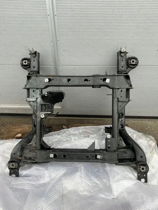 Framtvärbalk OEM A1673308200 för Mercedes-Benz image 2