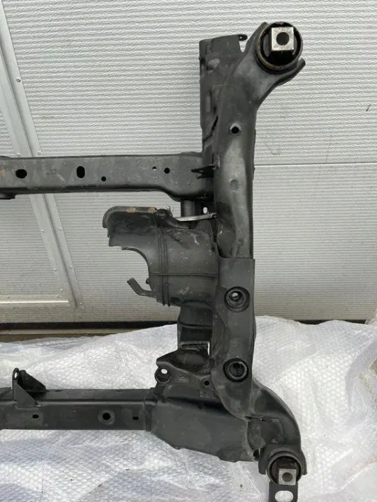 Framtvärbalk OEM A1673308200 för Mercedes-Benz image 4