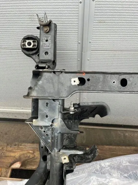Framtvärbalk OEM A1673308200 för Mercedes-Benz image 9