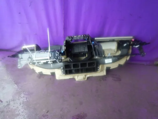 Tableau de bord Opel Zafira B 05-10 OEM Zawada-149174- image 4