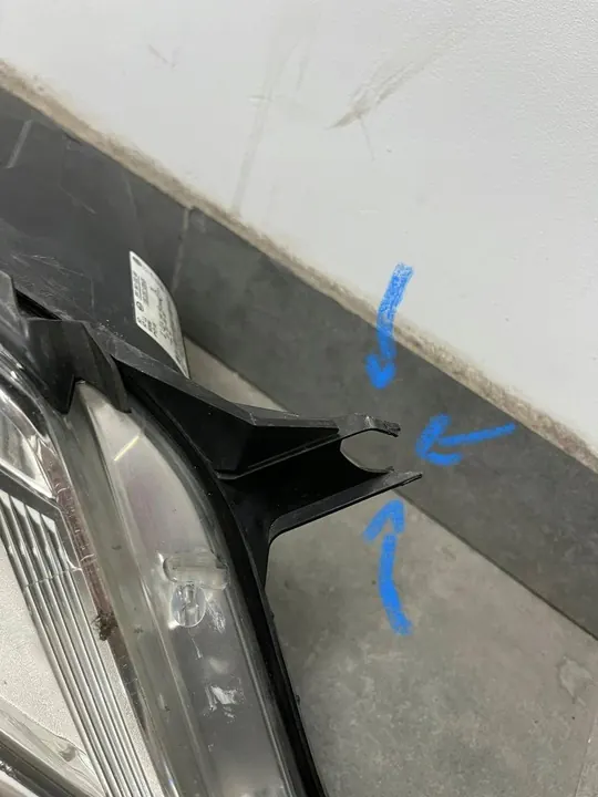 Farol Direito VW Tiguan 07-11 5N1941032AB image 5