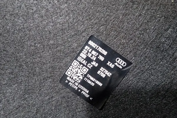 Étagère coffre arrière Audi A3 8Y OEM 8Y4867769 image 4