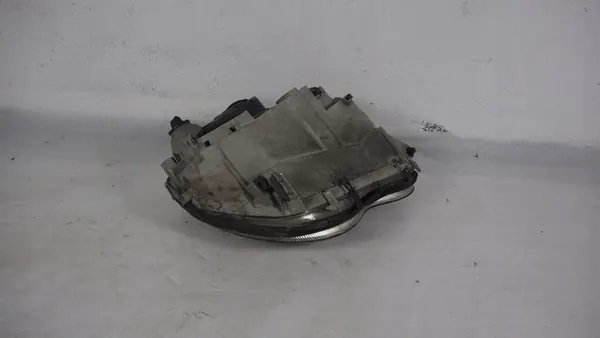 MERCEDES W203 linker voorlamp sedan en stationwagen A2038200761 image 5