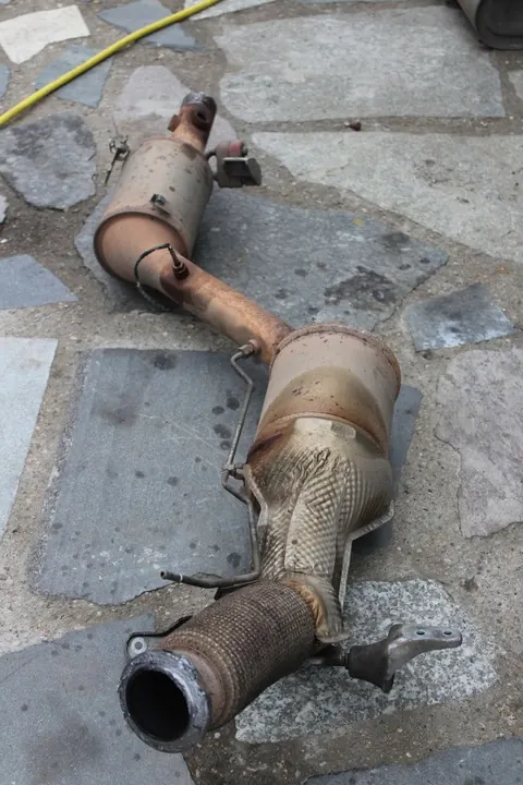 Catalisador VW Crafter MAN TGE 19R OEM 2N0131723H image 2