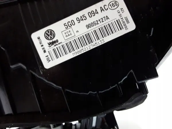 2014 Volkswagen Golf VII Luz Trasera Derecha 5G0945094AC image 4