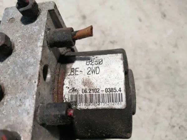 ABS-pomp OEM X2T37871M1 voor Suzuki Swift IV image 4