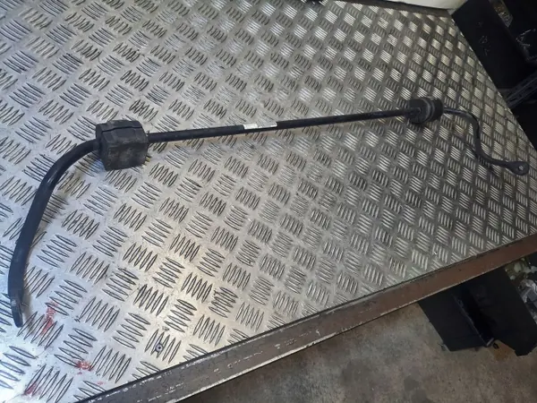Barre stabilisatrice arrière OEM 6793100 pour BMW Série 7 image 3
