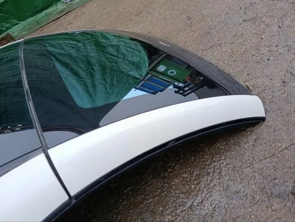 Glastak Mercedes-Benz SL 2013 OEM A2317500072 image 4