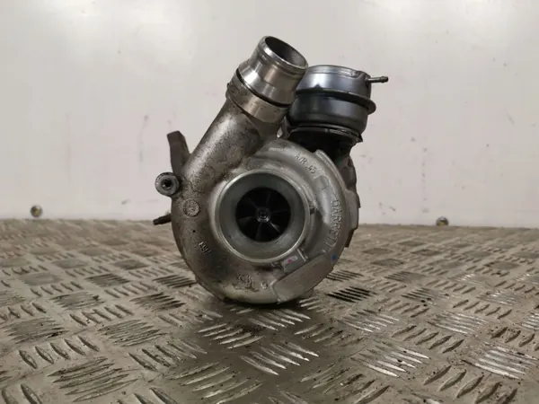 Turbo d'occasion OEM GTA1549LV pour Renault Laguna III image 2
