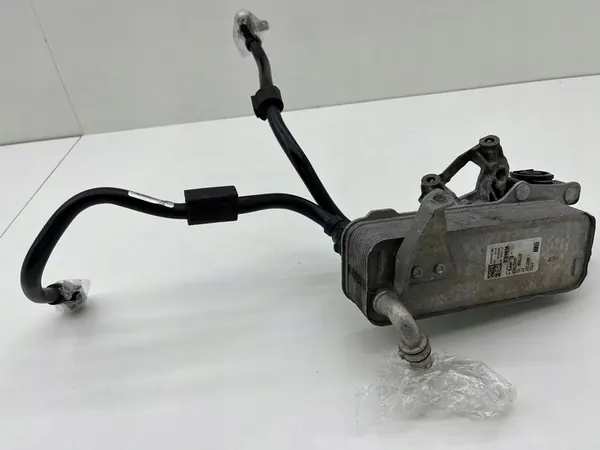 Ensemble de tuyaux de refroidisseur d'huile BMW 5 G30 G31 8644294 image 1