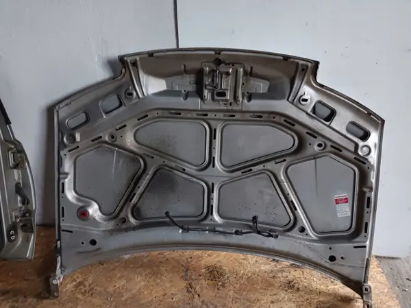 Capó Fiat Punto II OEM BKU1375 - Usado image 4