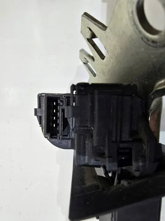 Bagagelås Opel Insignia A Lift 2.0 CDTI GM 20969620 image 4