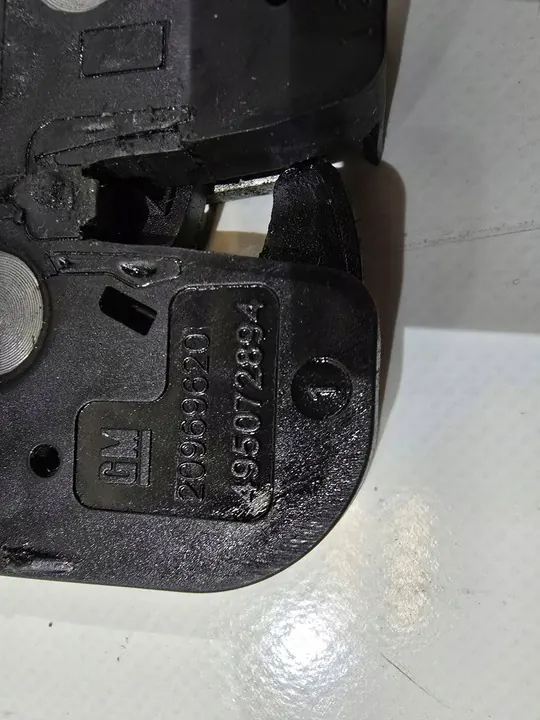 Bagagelås Opel Insignia A Lift 2.0 CDTI GM 20969620 image 5