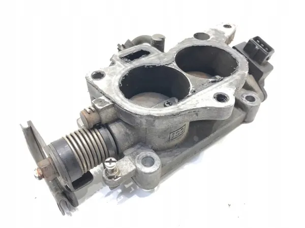 Drosselklappe KIA SPORTAGE SUV 0K24718911 image 2