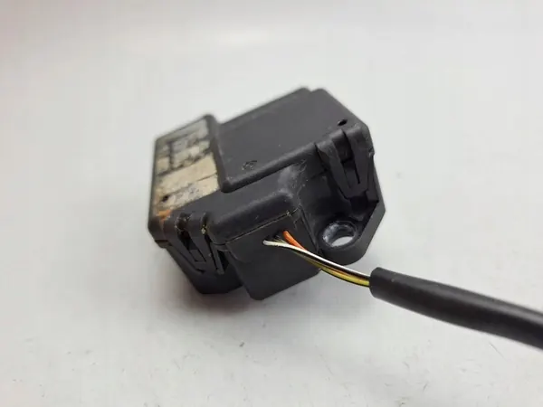 Opel Vivaro Air Vent Actuator 16107220006 image 6