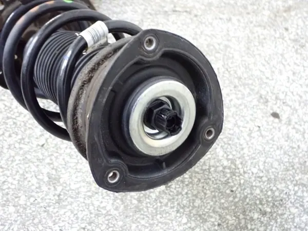 Rechter Achsschenkel OEM 2Q0413032AL Audi A1 II image 3