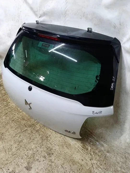 Tampa traseira DS OEM para DS3 2015-2019 - Usado image 3