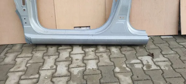 Linker dorpelpaal OEM 71112-C8000 voor Hyundai i20 II image 4