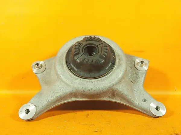 Palier d'amortisseur Audi A5 8T OEM 8r0412384a image 2